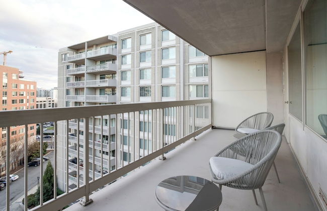 Crystal City Apt Close to Airport - Foto 54