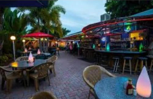 Englewood beach and Dearborn St! - Foto 16