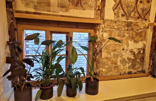 Central Gloucester Self-Catering Flat - A Hidden Gem - Foto 43