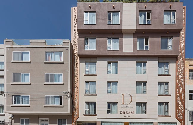 InStyle Aparthotel - Photo 43