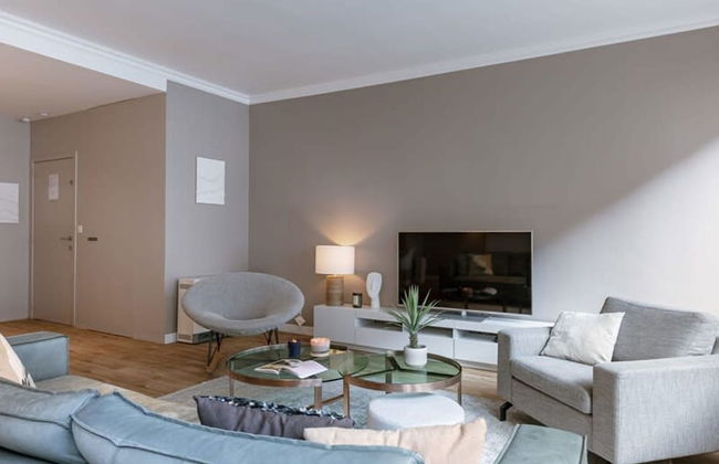 Modern Apartment in Heart of Knokke With Terrace - Photo 8