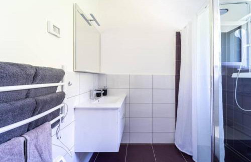 Villa Pavicini - with heated pool - Photo 9