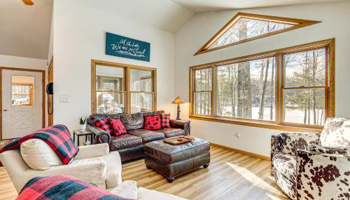 Lakefront Home with Private Beach in Rhinelander! - Foto 4