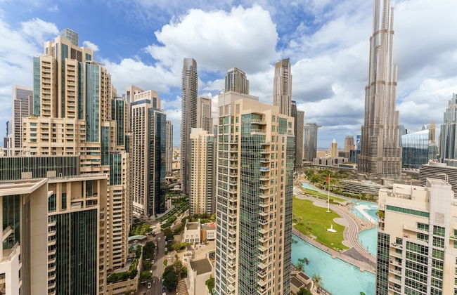 Maison Privee - Exclusive Apt w/ Direct Burj Khalifa Views - Photo 32