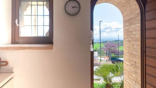 Appartamento Le Mura di Morro - Foto 5, Garden view