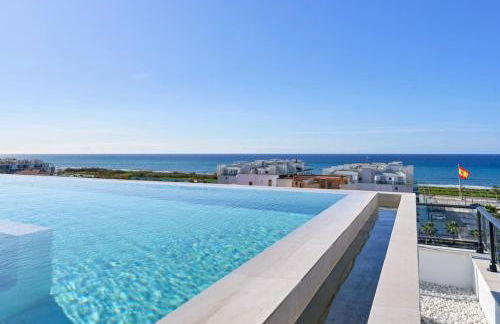 Alma beach - Photo 1