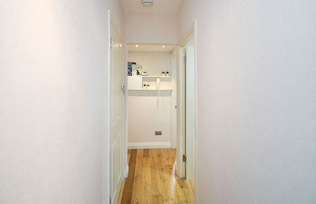 Charming 1-bed Apartment in London - Foto 19