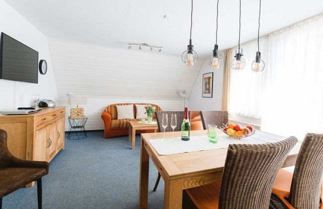 on the Sunny Slope Modern Retreat - Foto 30