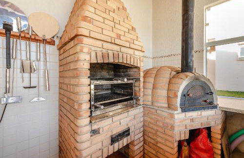 Refúgio com piscina, lareira e conforto, 1h de SP - Photo 53