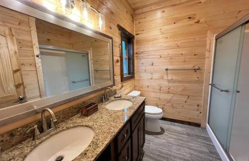 * * 4 Master Bedrooms, Views, Theater, Arcade, EVC - Photo 27