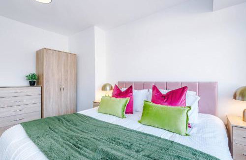 Comfy 3-BR Wirral Home | Free Parking & Wi-Fi - Foto 23