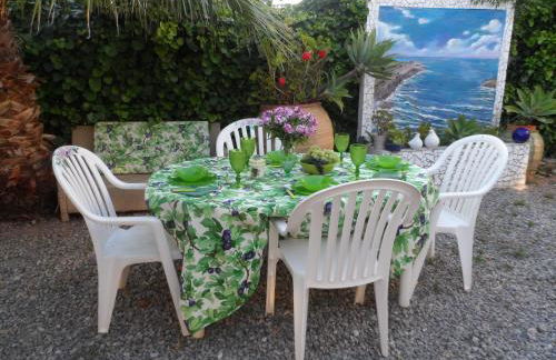 Casa con jardín frente Playa de Burriana - Foto 29