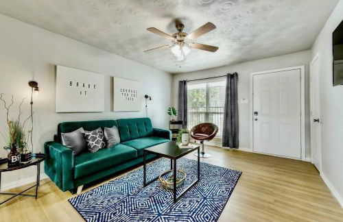 Global Cup The Art Deco and Arboretum Tickets Included - Foto 1