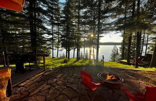 Well-appointed Adirondack cabin directly on 9-mile lake - Foto 75