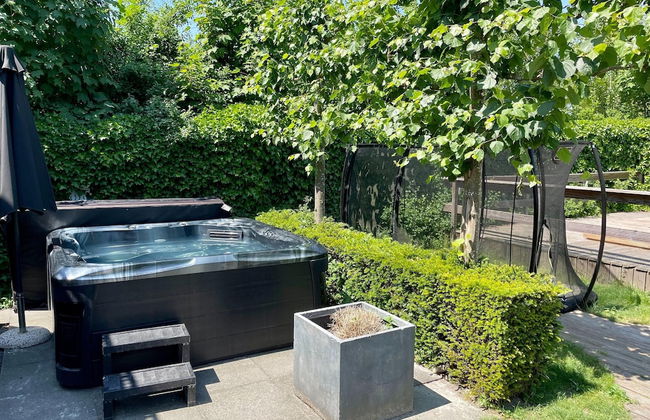 Lovely Holiday Home in Kaatsheuvel With Bubble Bath - Photo 55