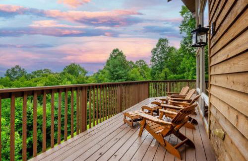 --Mountain Chalet Getaway with Breathtaking View Next to Tail of Dragon-- - Foto 3