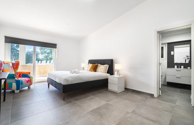 Luxury Almancil Villa With Heated Pool by Ideal Homes - Foto 66