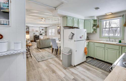 Riverfront Topsham Home about 28 Mi to Portland! - Foto 8