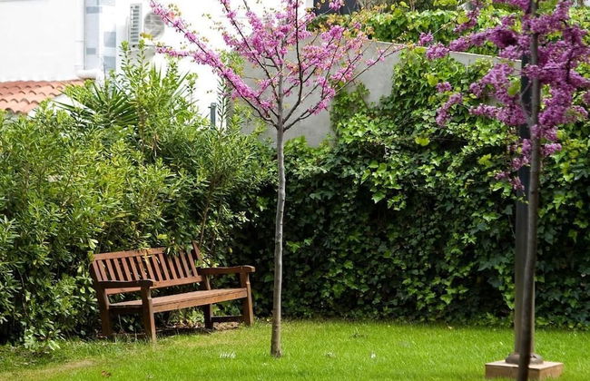 SG Costa BCN Apartments - Photo 25