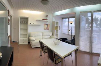 ALQUILER PISO BLANES con VISTAS AL MAR - Photo 4