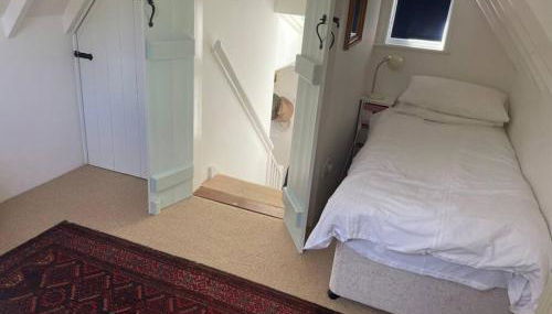 Acacia Cottage - Photo 4