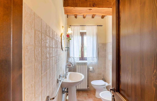 Gorgeous Apartment With Pool Near Sibillini Mountains - Photo 61