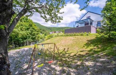 4 Bedroom Nice Home In Ivancici - Foto 20