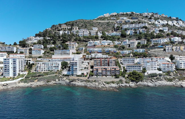 Apartment in Roses Near Canyelles Beach - Photo 47