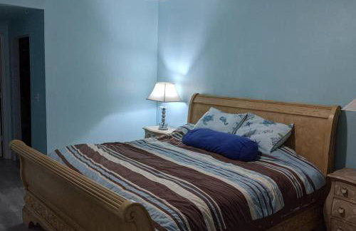 Luxurious, family-friendly 3BR condo on the water - Foto 16