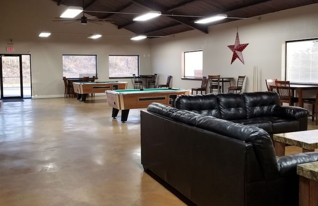 Elite Cabins and RV Park - Photo 32