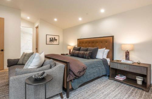 New Luxury Free Standing 4BR 4 and a halfBA Home Obsidian Reserve #146 Priv Hot Tub, 2-Car Garage Great Views - Foto 18