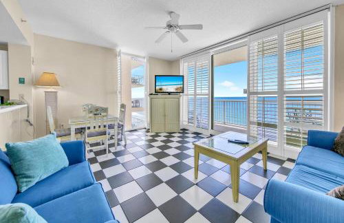 Majestic Beach Towers 1-1615 - Photo 2