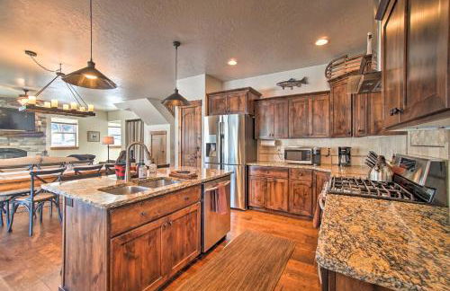 McCall Home and Hot Tub about 2 Mi to Payette Lake - Photo 10