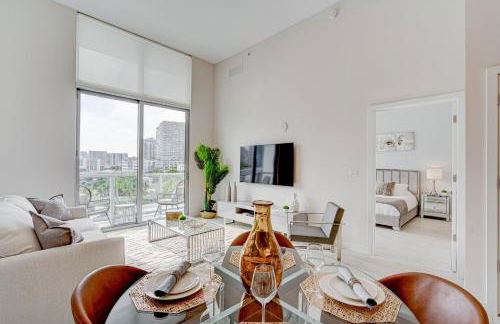 3900-504MQ DESIGN DISTRICT, CONDO 1 BEDROOM & 1 BATHROOM - Foto 2