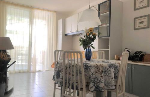 Confortevole Bilocale Giardino Doppio Parcheggio - Foto 27