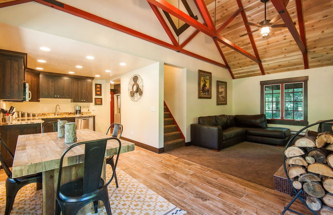 Hideaway Above The Stream - Photo 13