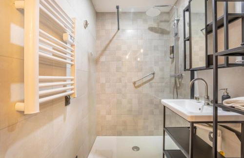 ADIRA Résid'Marseille Vieux-port 2 étoiles - Foto 35