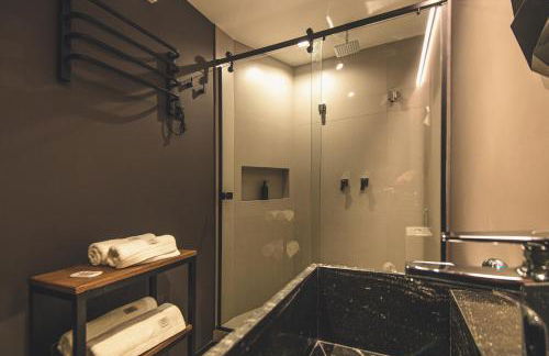 Refúgio nas Nuvens, Domo Omega Luxuoso com Fogo de Chão e Hidro Panorâmica - Photo 63