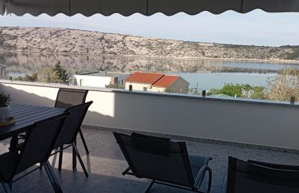 Apartments Puntica 2+1 person Rab - Foto 6