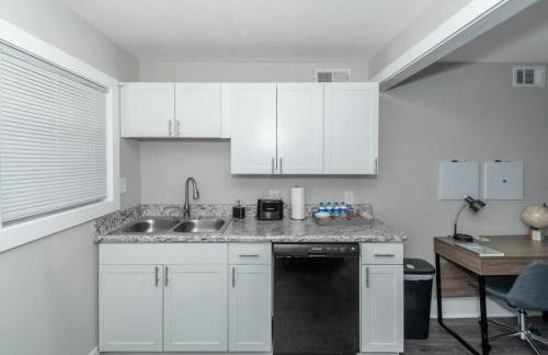 Buckhead 2BR Free Parking & Wi-Fi - Foto 21