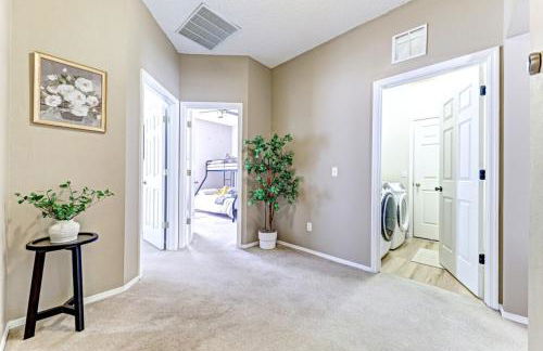 Magical Villa Pool Game Room Close to Disney - Foto 25