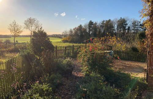 Orchard House - Photo 28