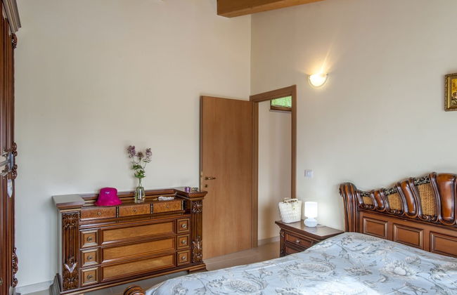 Villa in Pergola With Pool and Beach Nearby - Foto 2