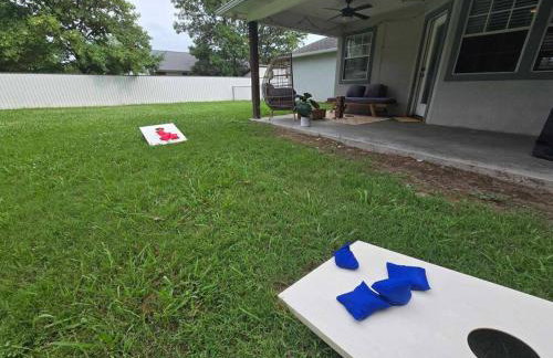 4 bedroom pet friendly grill under 5 min to airport and Choctaw Casino - Foto 4