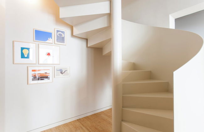 Aspasios City Oasis Apartments - Photo 2