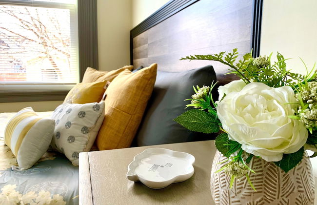 The Iron Scow - With Private Yard & Parking, Near Falls & Casino by Niagara Hospitality - Foto 4