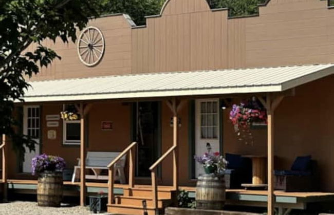 Travellers Rest Cabins and RV Park - Photo 69