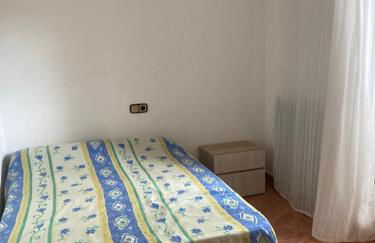 GRANDIOSO CHALET EN CASTELL DE POBLA MONTORNES - Foto 3