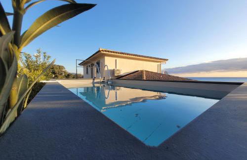 Superbe Villa, incroyable vue mer, avec piscine privative à Solenzara - Foto 11
