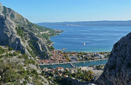 Charming stone apartment with jacuzzi in center of Omiš - Foto 64